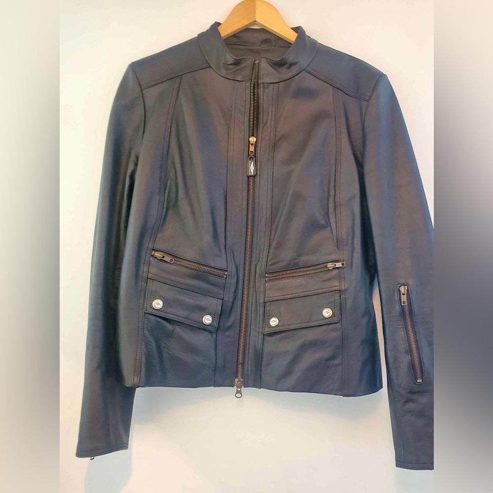 Roadkrome Woman’s Black Leather motorcycle Jacket